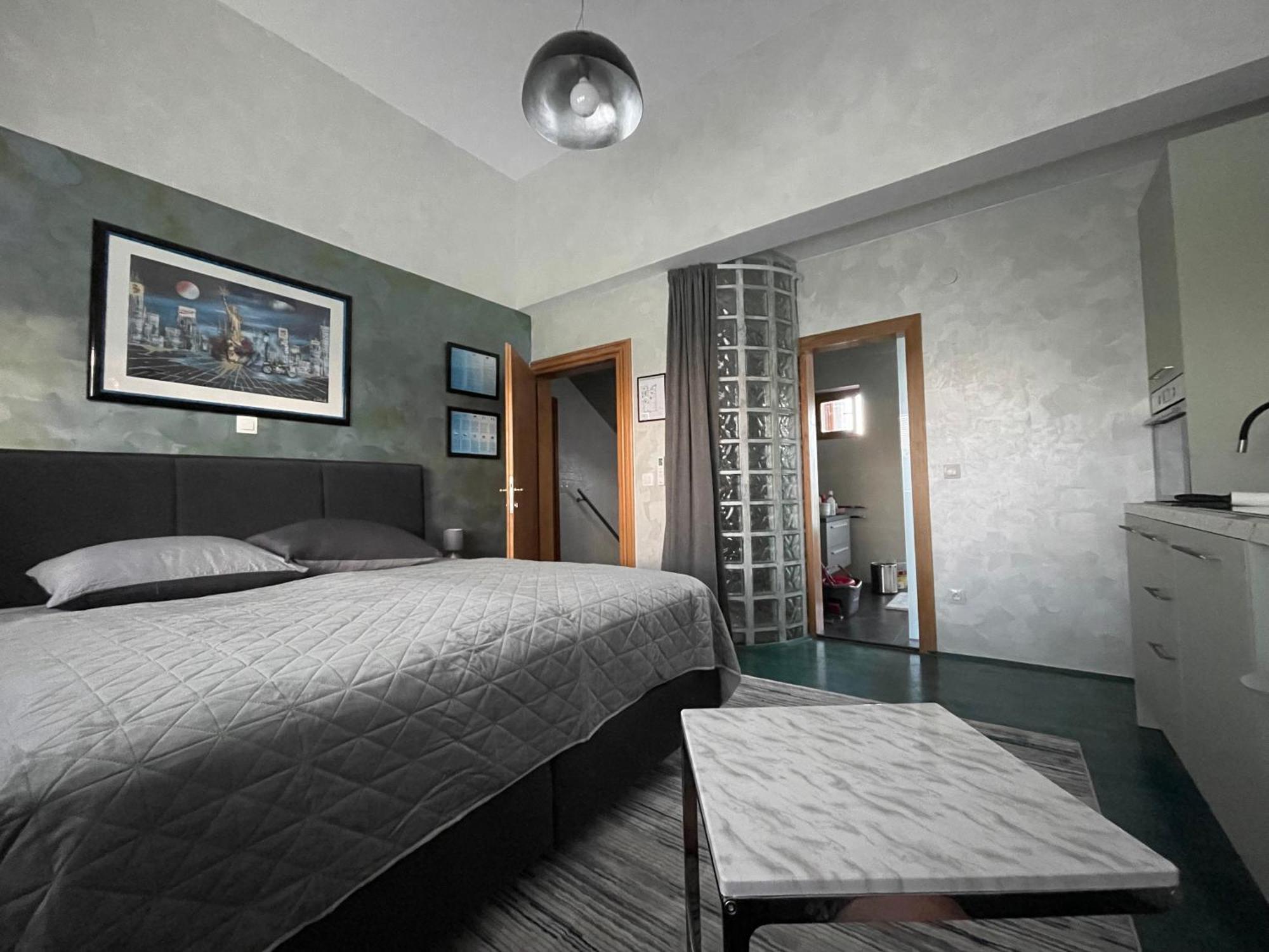 Tona - Miran Apartman - Parking - Samostalna Prijava คาร์โลวัตส์ ภายนอก รูปภาพ